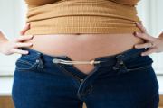 Bloating During Early Stage Pregnancy: Causes & Managements